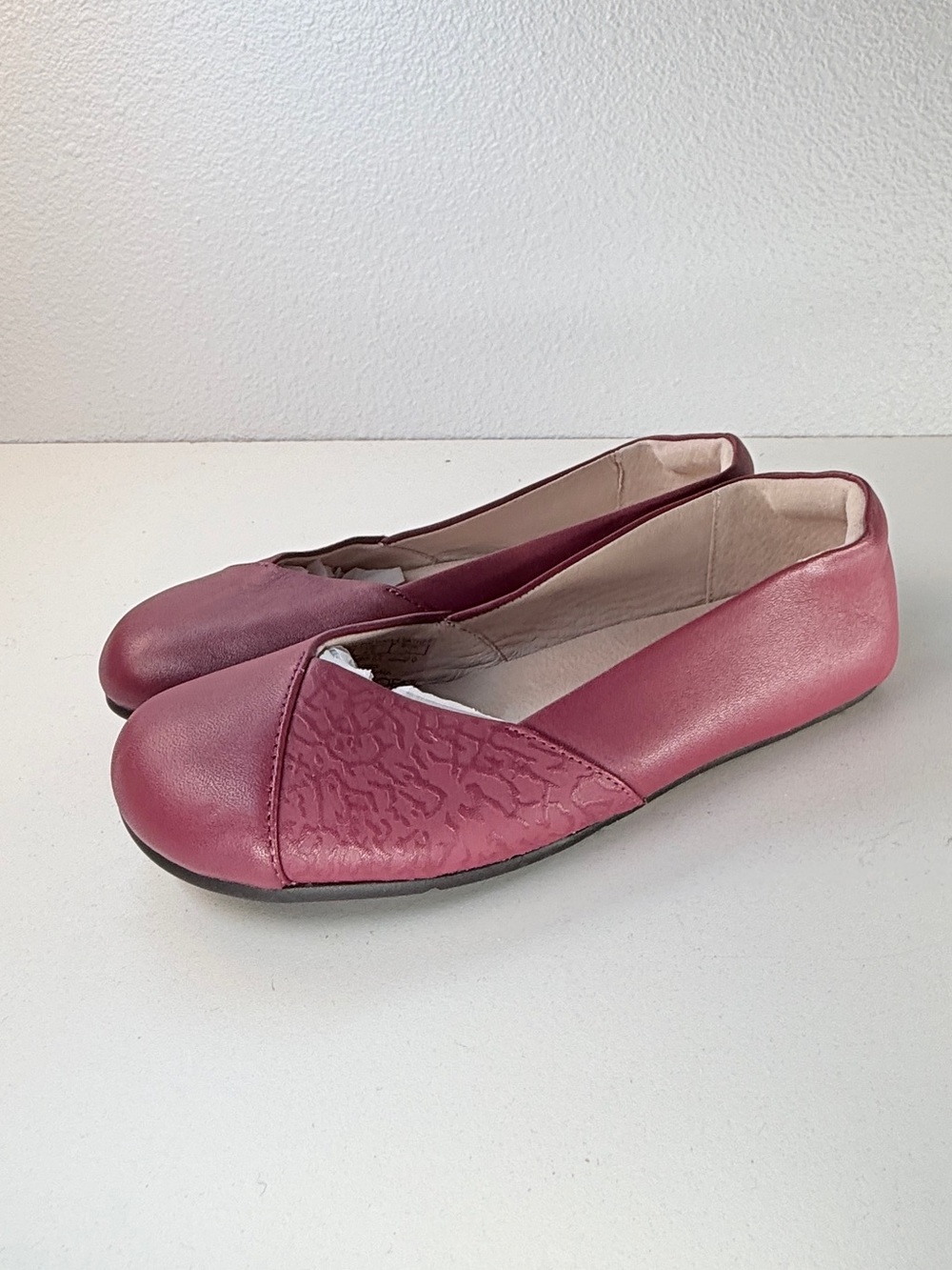 Xero Shoes Phoenix Burgundy Leather Minimalist Ballet Flats 6.5